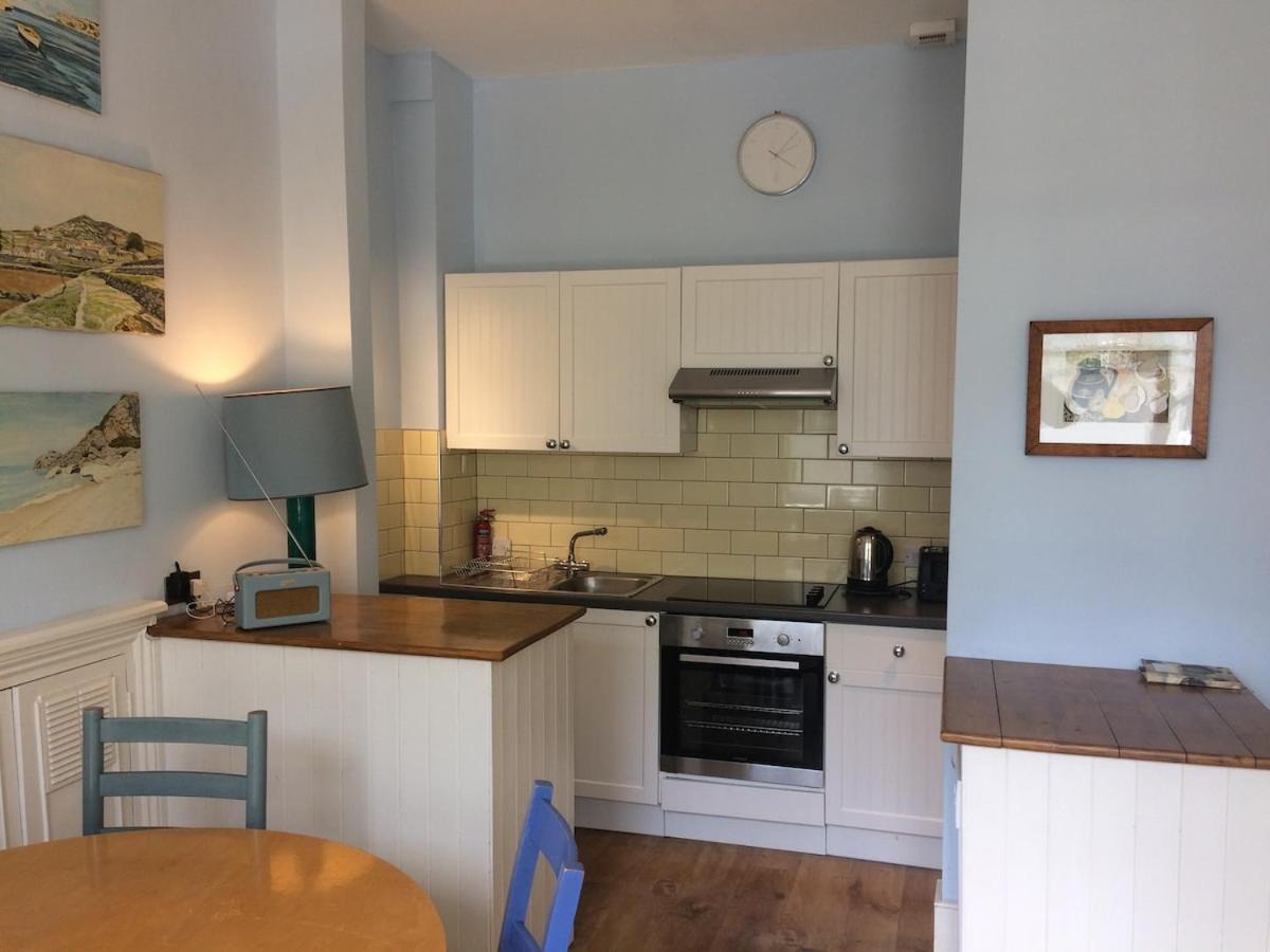 Notting Hill Charm -Sleeps 5 - Urban Retreat Appartement Londen Buitenkant foto